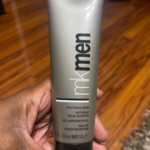 BRAND NEW Mary Kay Men’s Facial Wash..